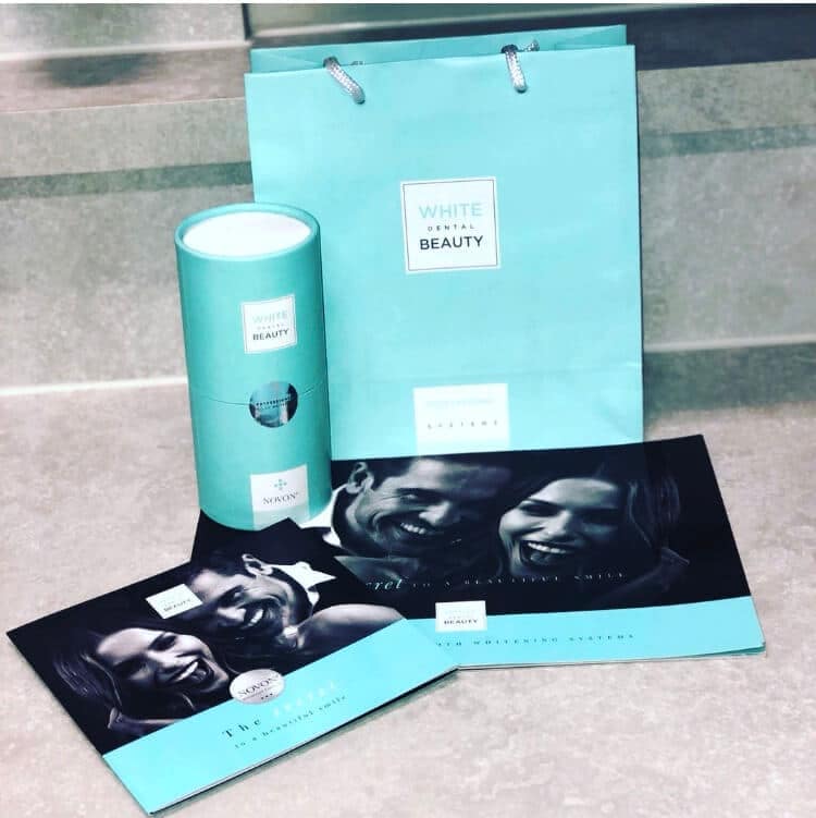 To celebrate the festive season we’re offering 50% off teeth whitening